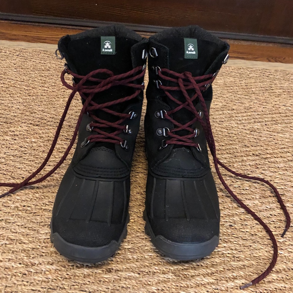 Men's/Teen Snow boots/Rain Boots KAMIK Size 9 - Black/Gray -Hardly Worn/Like New